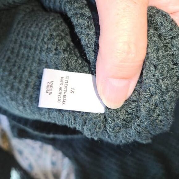 ZENANA Premium Hunter Green Long Sweater Size 1X - Picture 2 of 4